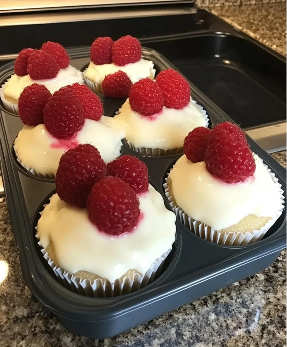 White Chocolate Raspberry Cupcakes